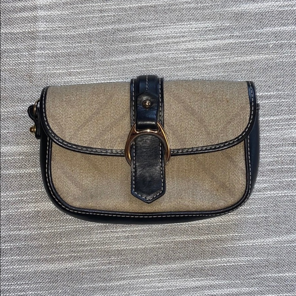 Authentic Dooney & Bourke Vintage Canvas wristlet